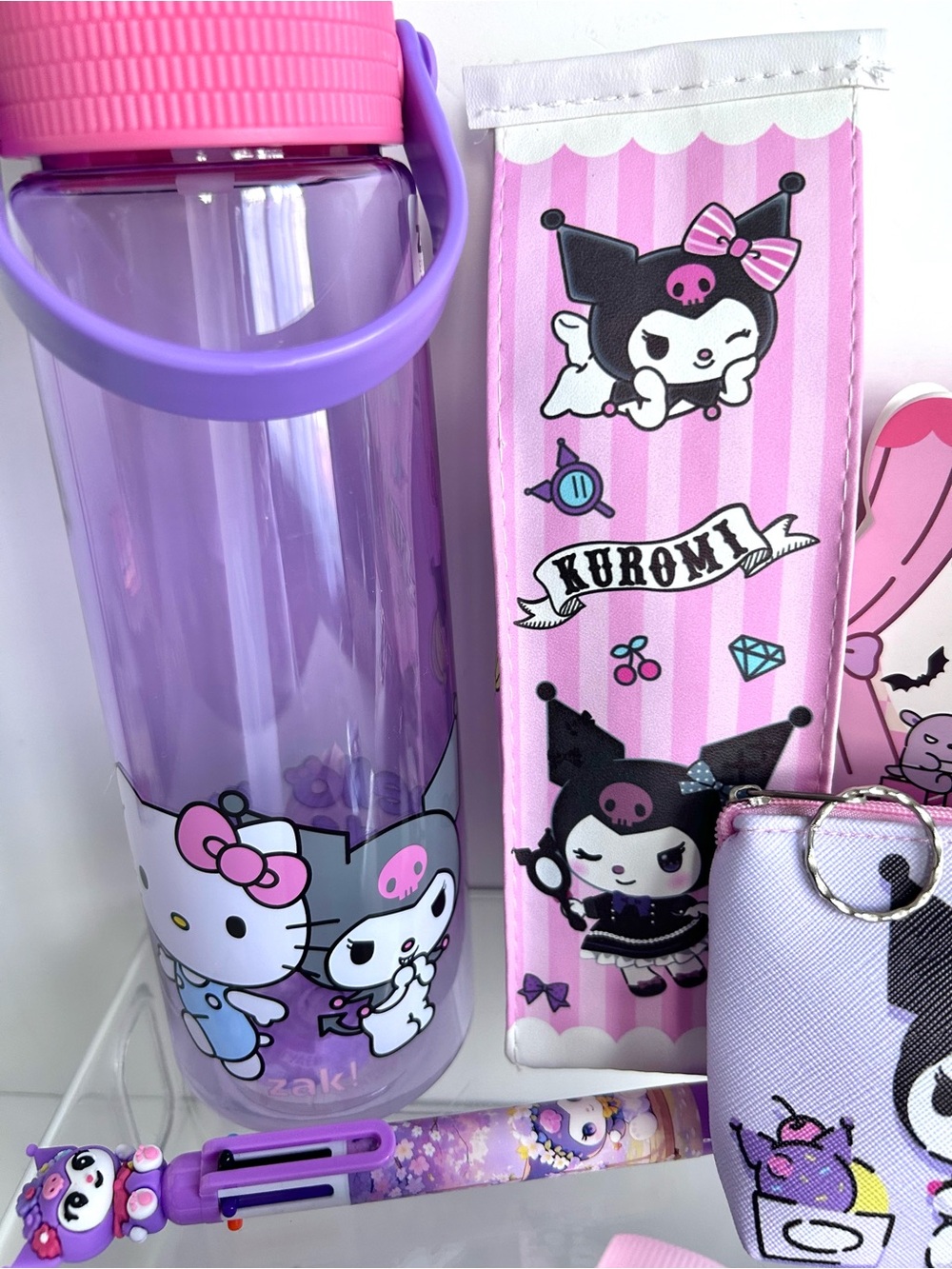 💜(KUR341) Kuromi Adorable 10-Piece Fun Bundle! - Picture 6 of 11